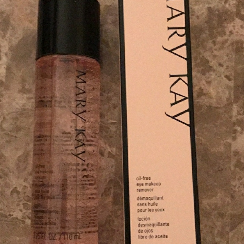 Mary Kay Makeup remover (Brand New in the Box)